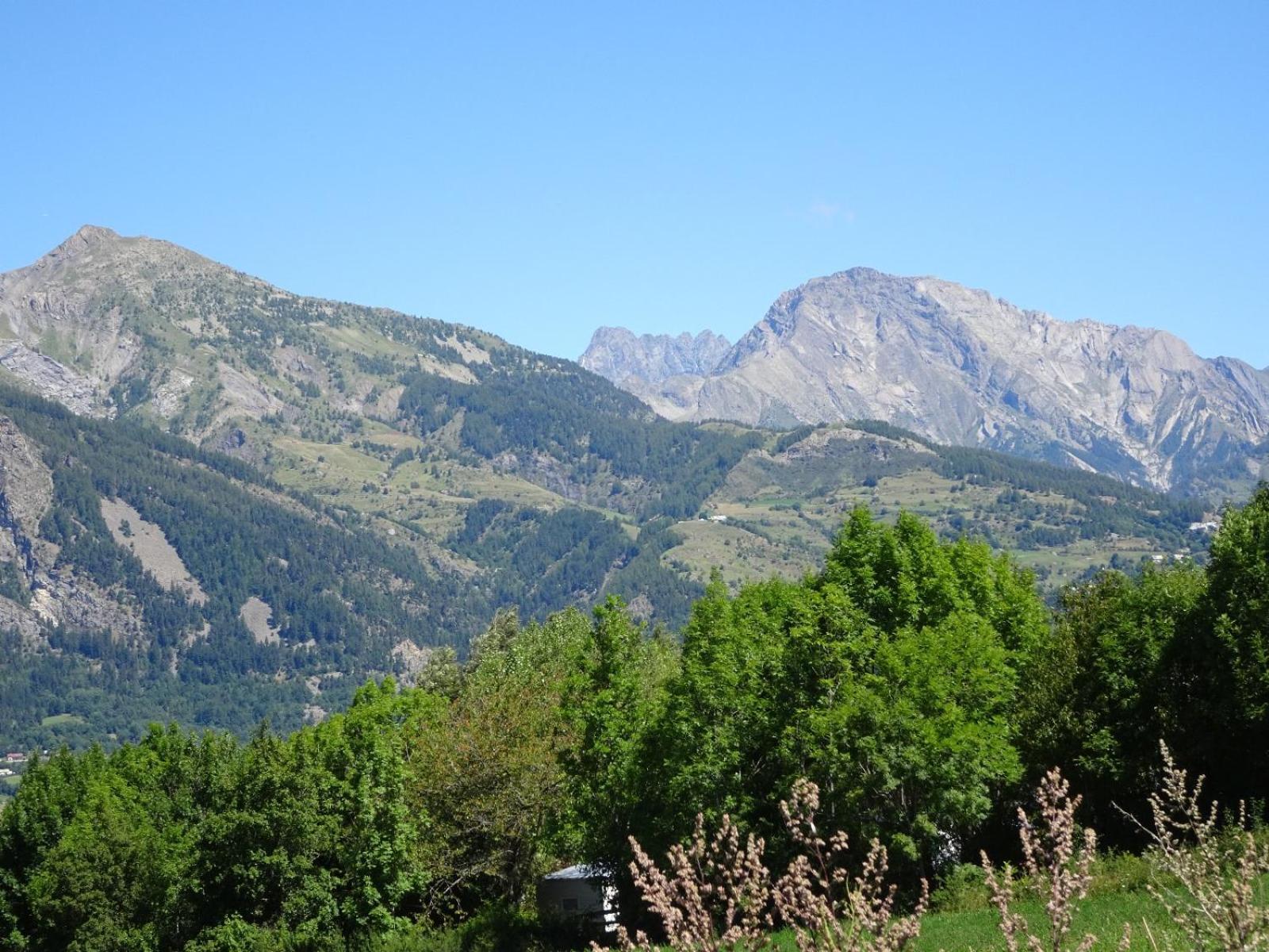 Les Gites De L'E.D.E. Saint-Leger-les-Melezes Eksteriør billede